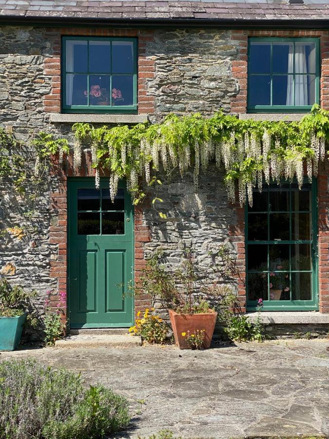 아티 The Stable Yard House At Burtown House & Gardens 빌라 외부 사진