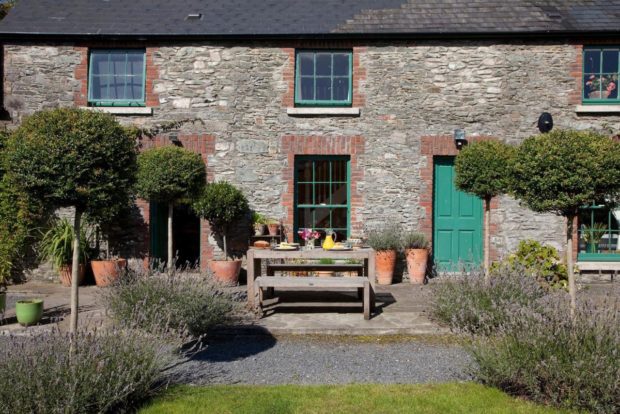 아티 The Stable Yard House At Burtown House & Gardens 빌라 외부 사진